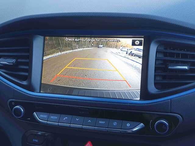 Hyundai Ioniq 1.6 GDi Hybrid Premium SE 5dr DCT