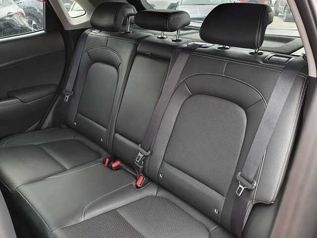 Hyundai KONA 1.6 GDi Hybrid Premium SE 5dr DCT Orange