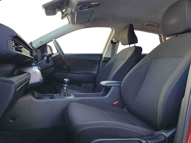 Hyundai KONA 1.0T Advance 5dr Red