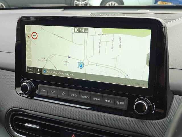 Hyundai KONA 1.6 GDi Hybrid Premium 5dr DCT Red