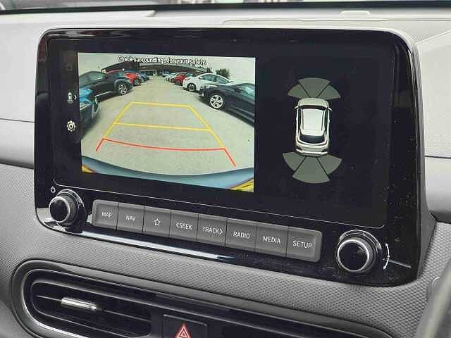 Hyundai KONA 1.6 GDi Hybrid Premium 5dr DCT Red