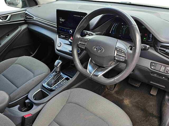 Hyundai IONIQ 1.6 GDi Hybrid Premium 5dr DCT Grey