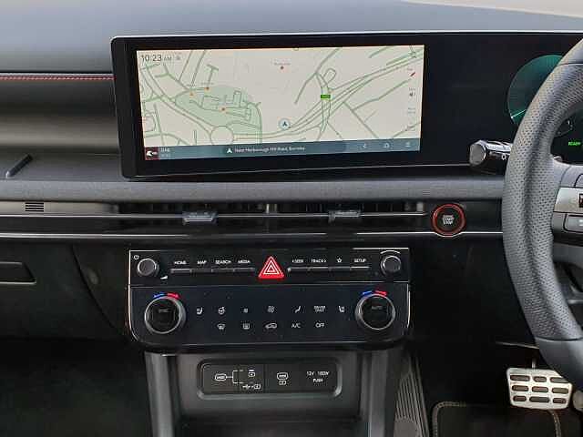 Hyundai TUCSON 1.6T Hybrid N Line 5dr Auto White