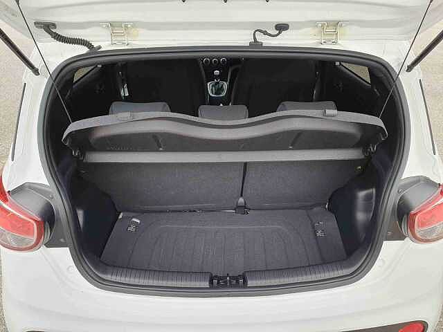 Hyundai I10 1.0 Go SE 5dr White