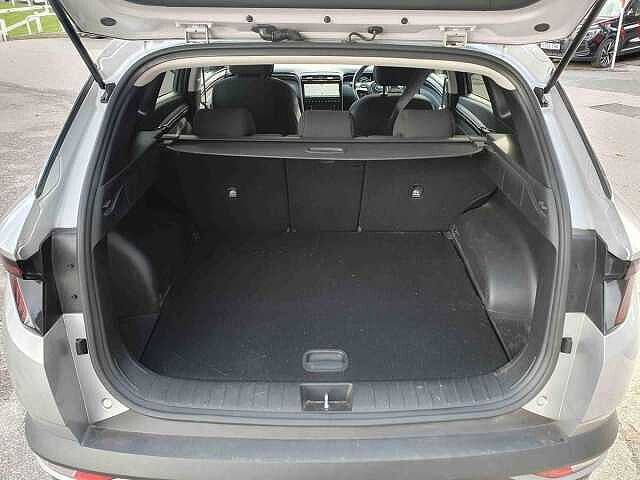 Hyundai TUCSON 1.6 TGDi Hybrid 230 SE Connect 5dr 2WD Auto Silver