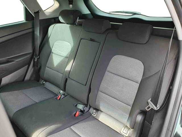 Hyundai TUCSON 1.6 GDi SE Nav 5dr 2WD Black