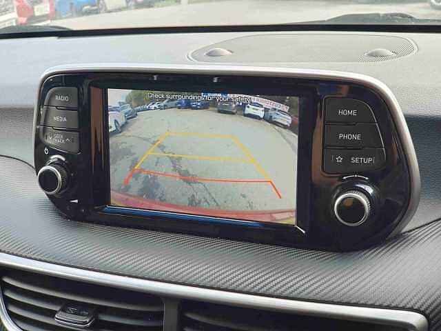 Hyundai TUCSON 1.6 GDi S Connect 5dr 2WD Red