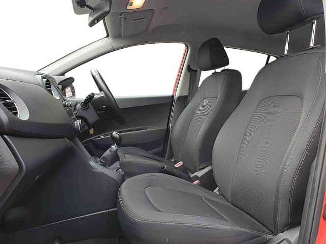 Hyundai i10 1.0 SE 5dr