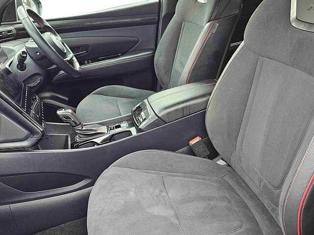 Hyundai TUCSON 1.6 TGDi 48V MHD N Line 5dr 2WD DCT Black