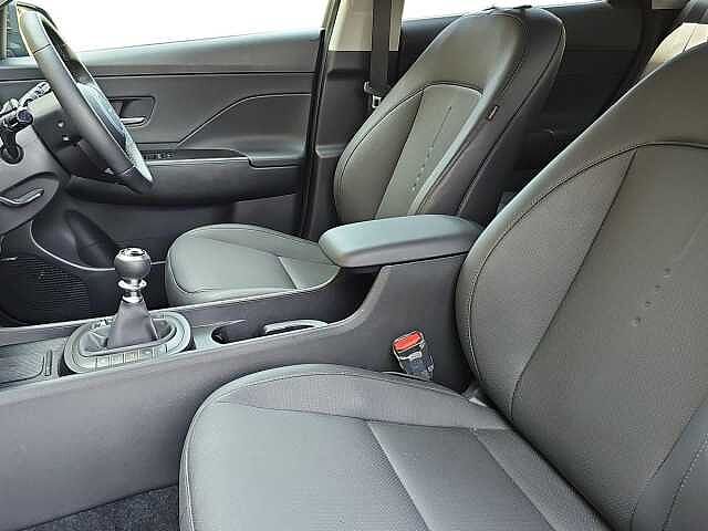 Hyundai KONA 1.0T 100 Ultimate 5dr Black