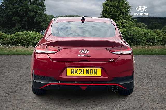 Hyundai I30 FASTBACK 1.5T GDi N Line 5dr DCT Pulse Red