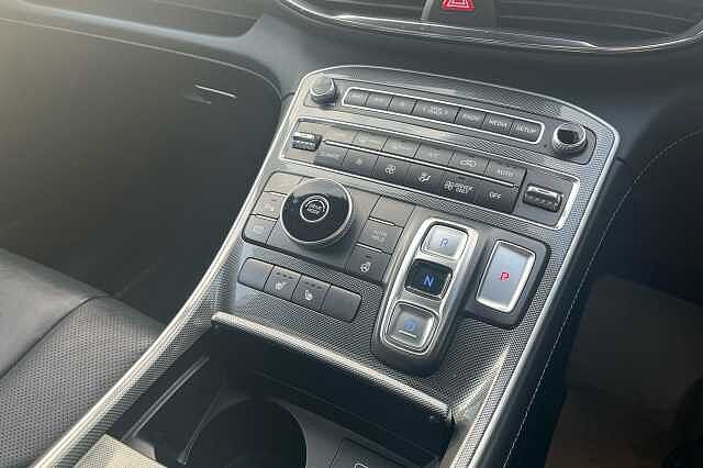 Hyundai SANTA FE 1.6 TGDi Hybrid Premium 5dr Auto Grey