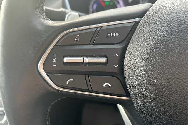 Hyundai SANTA FE 1.6 TGDi Hybrid Premium 5dr Auto Grey