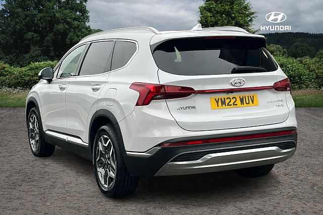 Hyundai SANTA FE 1.6 TGDi Hybrid Ultimate 5dr 4WD Auto white