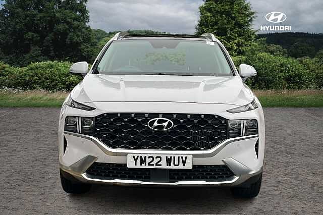 Hyundai SANTA FE 1.6 TGDi Hybrid Ultimate 5dr 4WD Auto white