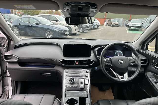 Hyundai SANTA FE 1.6 TGDi Hybrid Ultimate 5dr 4WD Auto white