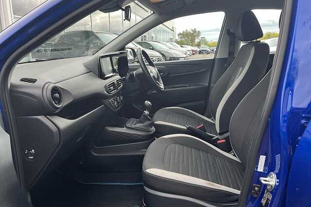 Hyundai I10 1.2 MPi SE Connect 5dr Intense Blue