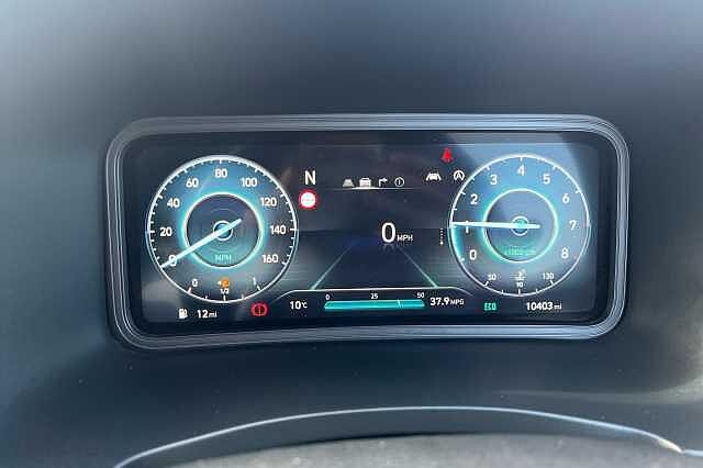 Hyundai KONA T-GDI PREMIUM MHEV Pulse Red