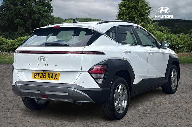 Hyundai KONA ADVANCE Atlas White