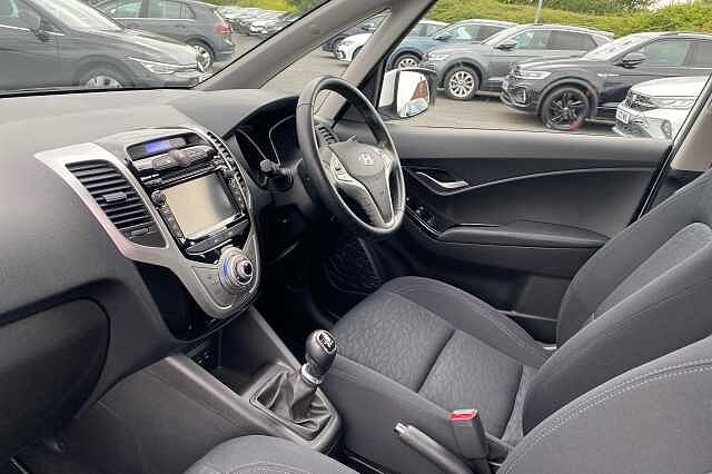 Hyundai ix20 1.6 SE Nav 5dr