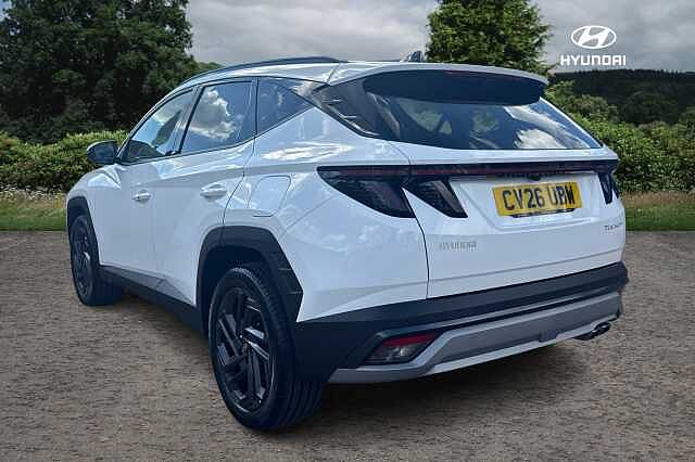Hyundai TUCSON 1.6T 150 Black Line 5dr Atlas White