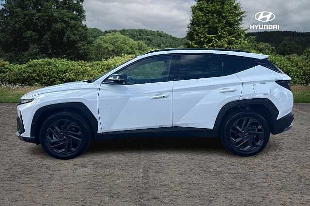 Hyundai TUCSON 1.6T 150 Black Line 5dr Atlas White