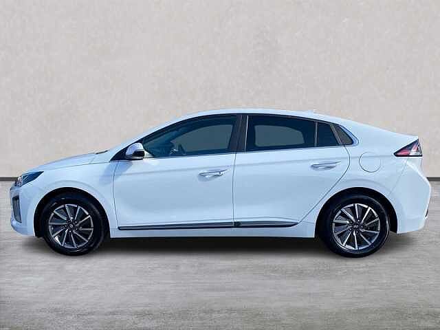 Hyundai IONIQ 100Kw Premium Se 38Kwh 5Dr Auto Polar White