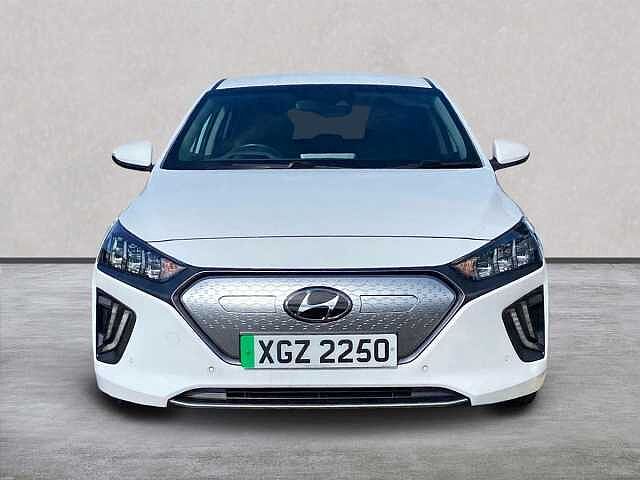 Hyundai IONIQ 100Kw Premium Se 38Kwh 5Dr Auto Polar White