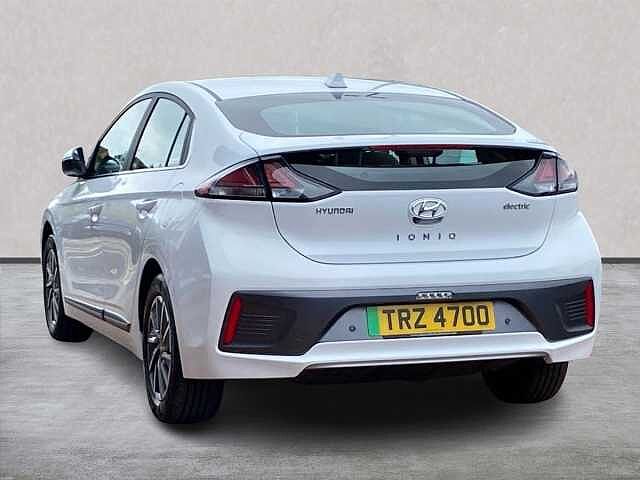 Hyundai IONIQ 100Kw Premium 38Kwh 5Dr Auto White