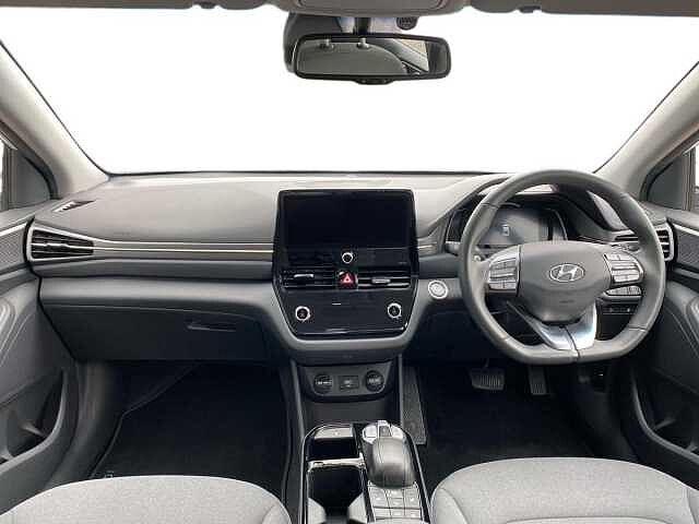 Hyundai IONIQ 100Kw Premium 38Kwh 5Dr Auto White