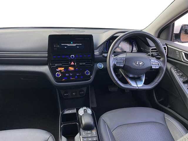 Hyundai IONIQ 100Kw Premium Se 38Kwh 5Dr Auto Polar White
