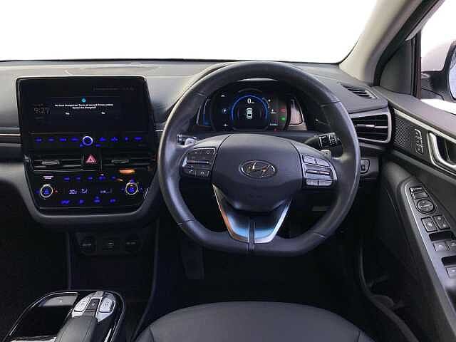 Hyundai IONIQ 100Kw Premium Se 38Kwh 5Dr Auto Polar White