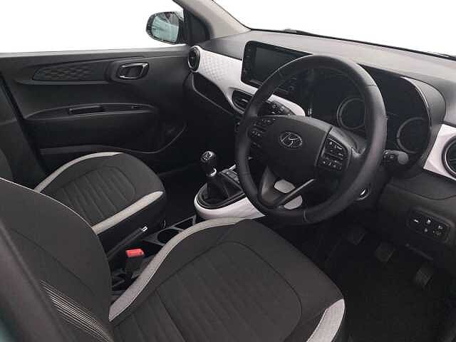 Hyundai I10 1.0 Mpi Premium 5Dr Mangrove Green