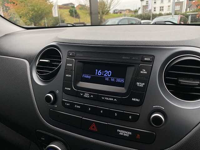 Hyundai I10 1.2 Se 5Dr Auto Red Passion