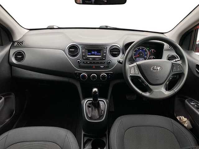 Hyundai I10 1.2 Se 5Dr Auto Red Passion