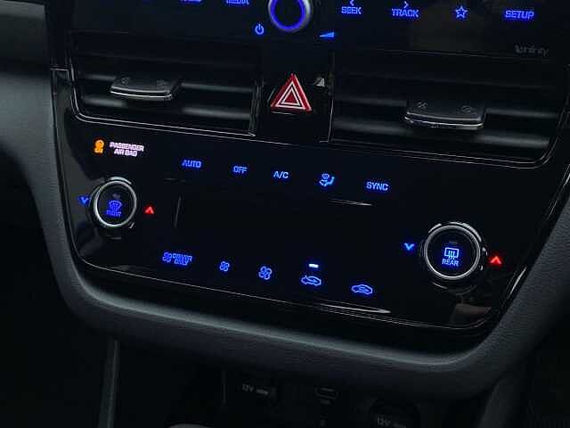 Hyundai IONIQ 1.6 Gdi Hybrid Premium 5Dr Dct Blue