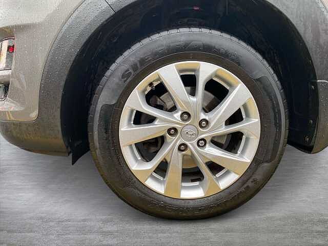Hyundai TUCSON 1.6 Gdi Se Nav 5Dr 2Wd