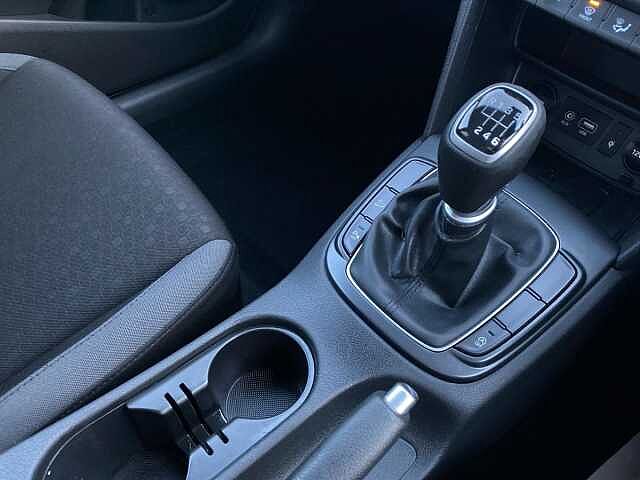 Hyundai KONA 1.0 T-Gdi Blue Drive Premium Suv 5Dr Petrol Manual Euro 6 (S/S) (120 Ps)