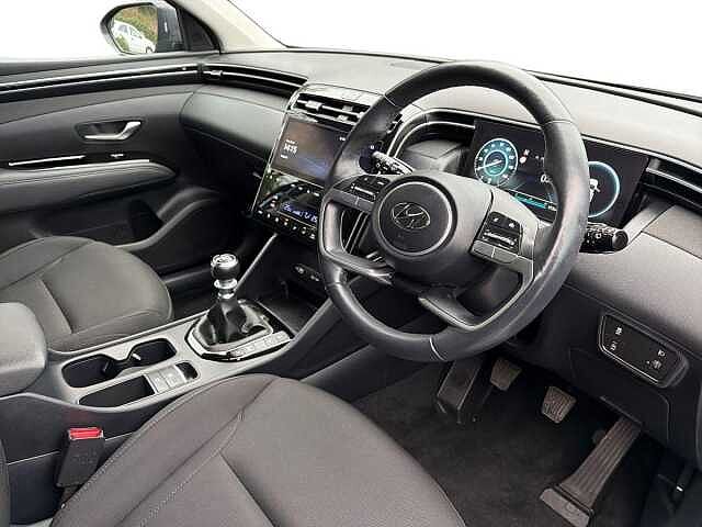 Hyundai TUCSON 1.6 T-Gdi Mhev Premium Suv 5Dr Petrol Hybrid Manual Euro 6 (S/S) (150 Ps) Shimmering Silver