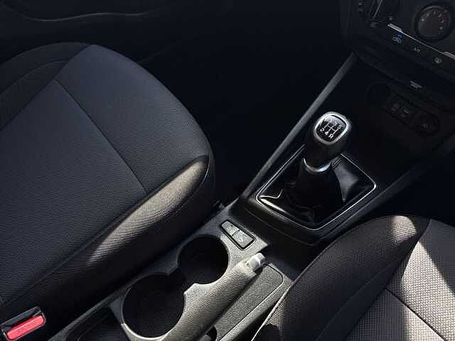 Hyundai I20 1.2 Se Hatchback 5Dr Petrol Manual Euro 6 (84 Ps)