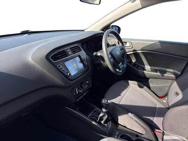 Hyundai I20 1.2 Se Hatchback 5Dr Petrol Manual Euro 6 (84 Ps)