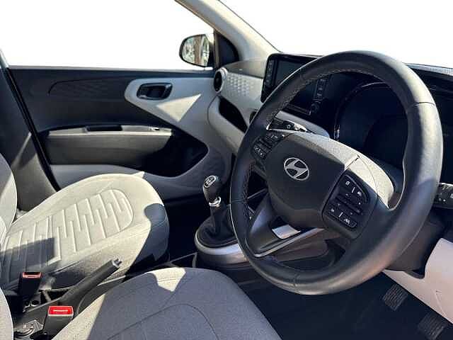 Hyundai I10 1.0 Premium Hatchback 5Dr Petrol Manual Euro 6 (S/S) (63 Ps) Lumen Grey