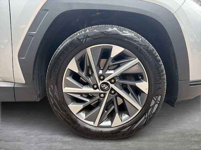 Hyundai TUCSON 1.6 T-Gdi Mhev Premium Suv 5Dr Petrol Hybrid Dct Euro 6 (S/S) (150 Ps) Shimmering Silver