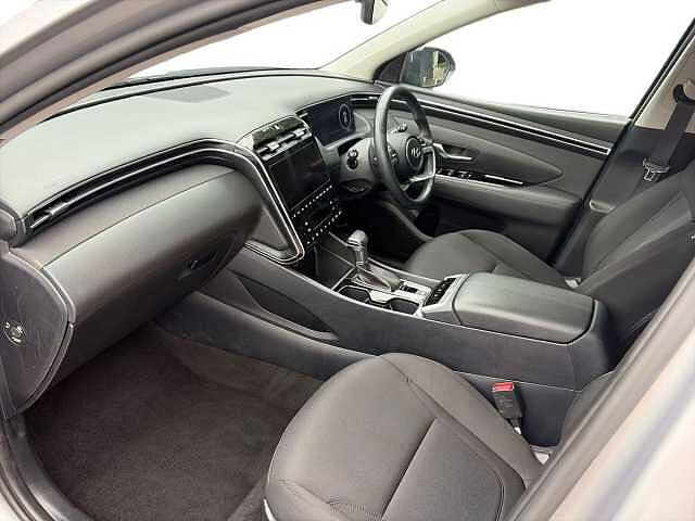 Hyundai TUCSON 1.6 T-Gdi Mhev Premium Suv 5Dr Petrol Hybrid Dct Euro 6 (S/S) (150 Ps) Shimmering Silver