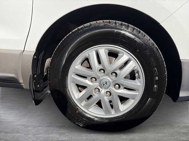 Hyundai I800 2.5 Crdi Se Mpv 5Dr Diesel Manual Euro 6 (136 Ps)