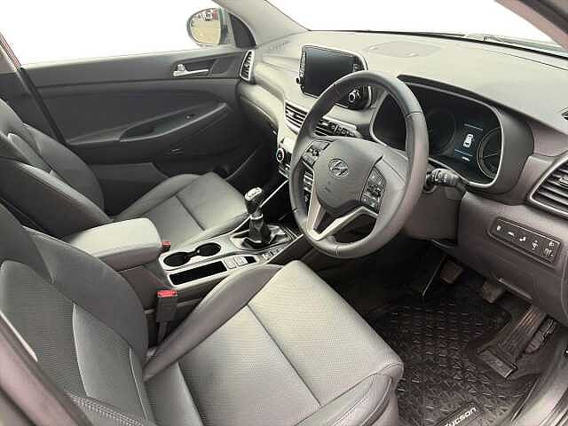Hyundai TUCSON 1.6 Gdi Premium Suv 5Dr Petrol Manual Euro 6 (S/S) (132 Ps)