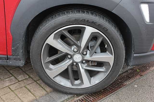 Hyundai KONA 1.0T GDi Play Edition 5dr Red