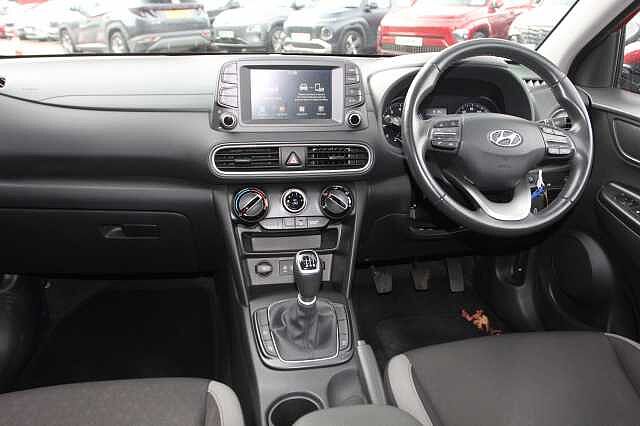Hyundai KONA 1.0T GDi Play Edition 5dr Red