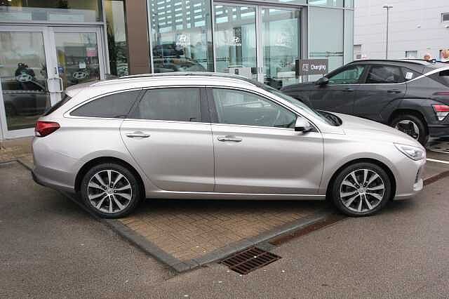 Hyundai i30 1.4T GDI Premium SE 5dr