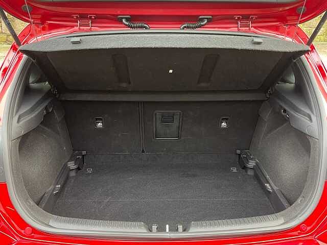 Hyundai i30 1.6 CRDi Premium 5dr DCT